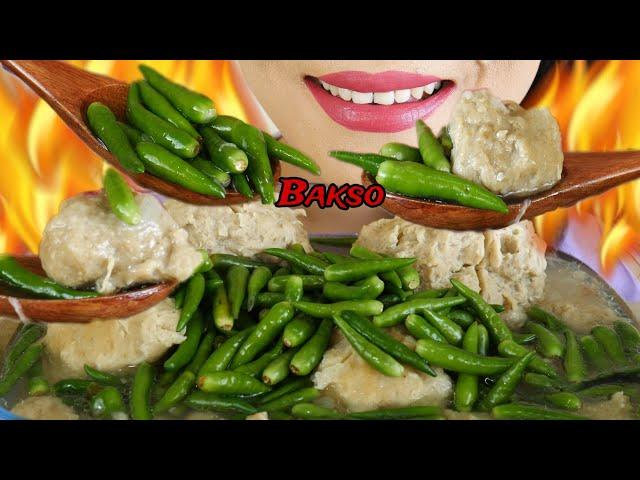 KEPEDESAN COBAIN BAKSO KUAH BENING PAKE CABE RAWIT IJO UTUH | EATING SOUNDS