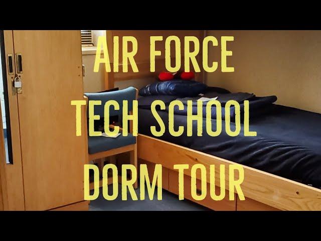 Air Force Tech School Dorm Tour / United States Air Force (Fort Leonard Wood)