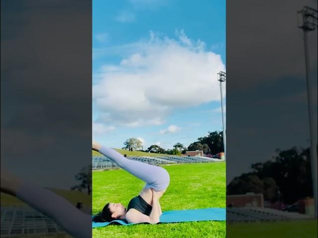 How to Do Shoulder Stand in yoga .....#yogahowto #yogatutorials #yogavideo #yogateacher