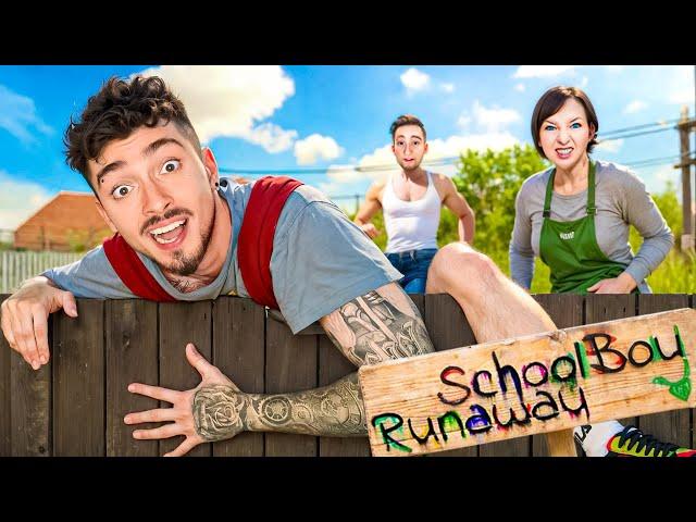 СБЕЖАЛ ЧЕРЕЗ ЗАБОР ОТ ЗЛЫХ РОДИТЕЛЕЙ В SCHOOLBOY RUNAWAY В МАЙНКРАФТ!