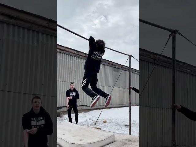 Красиво зашёл #workout #parkour #спорт #воркаут