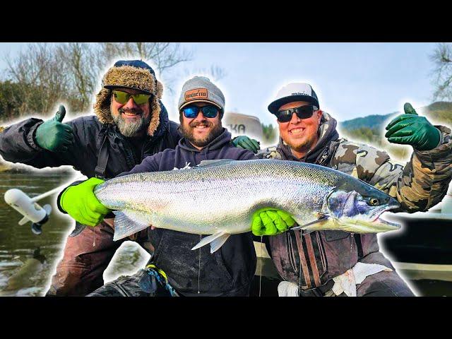 EARLY Winter Steelhead Fishing, WE GOT LUCKY!!