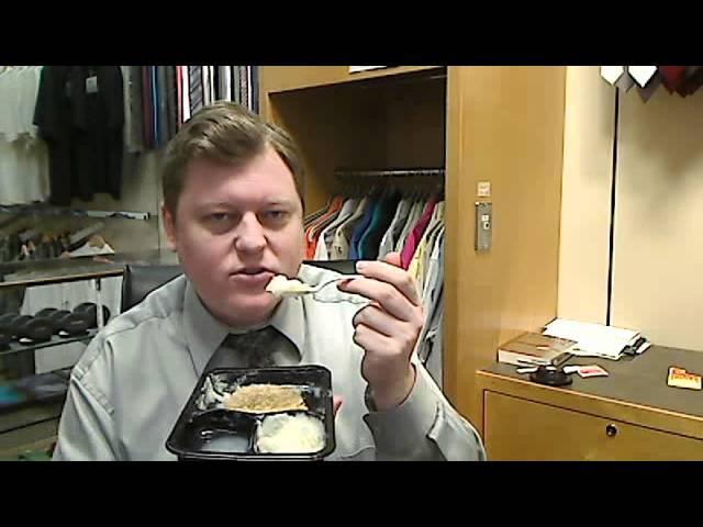 Watch Me Eat at the Mall: Banquet Chicken Fried Steak