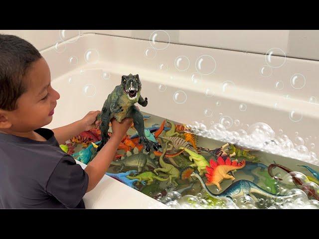 Jeremy Dinosaur Bath | Huge Dinosaur Collection