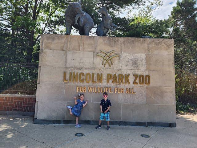 Lincoln Park Zoo in Chicago with kids | May 2023