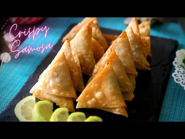 HOW TO MAKE CRISPY CHICKEN SAMOSA AT HOME // East African Style Samosas // with Homemade Samosa Roti