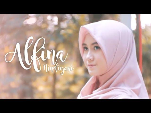 Law Kana Bainanal Habib (by) Alfina Nindiyani