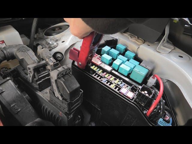 Toyota RAV4 Hybrid (2019-2024): How To Jumpstart The Hybrid RAV4?