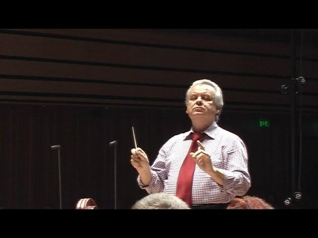 Yuri Simonov in rehearsal (2005) Verdi: Requiem / best conducting