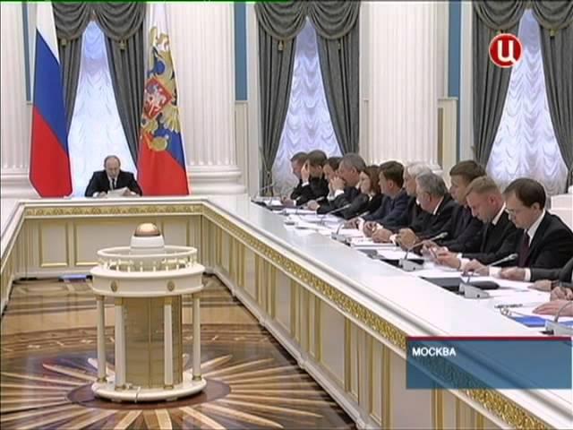 Путин предложил ввести персональную ответственность членов кабмина за исполнение "майских указов"