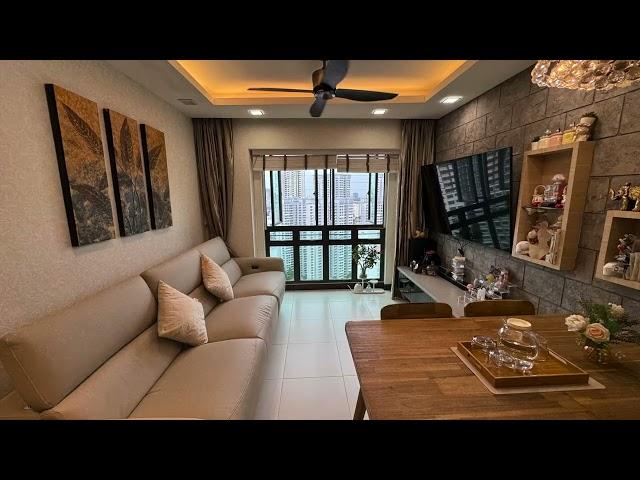 HDB 4RM Corner Flat For Sale - BLK 86 DAWSON ROAD, #36