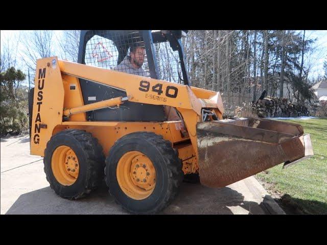 I bought a $5k skid steer on Marketplace!! (let's fix the bucket now)