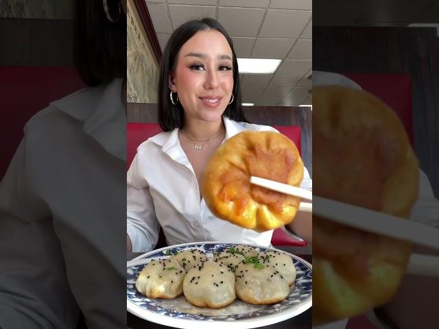 HOW TO EAT SOUP DUMPLINGS #dumpling #dumplings #soupdumplings #xlb #mukbang #tastetest