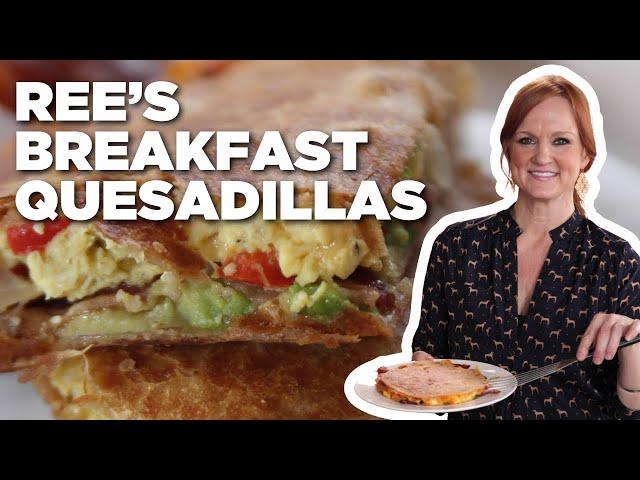 Ree Drummond's Breakfast Quesadillas | The Pioneer Woman | Food Network