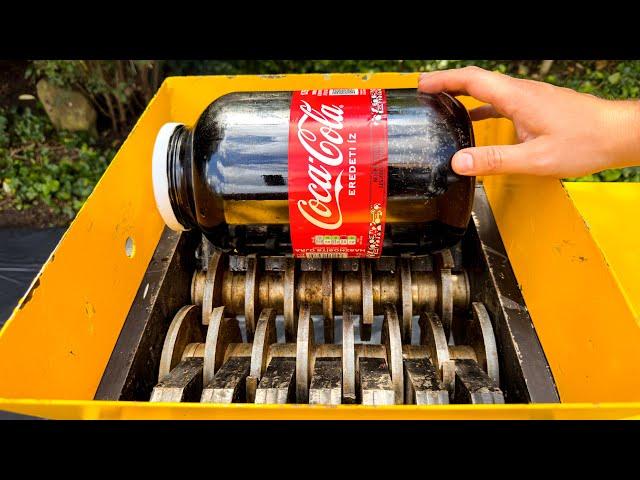 Experiment: Coca-Cola vs. Shredder - Big Eruption!