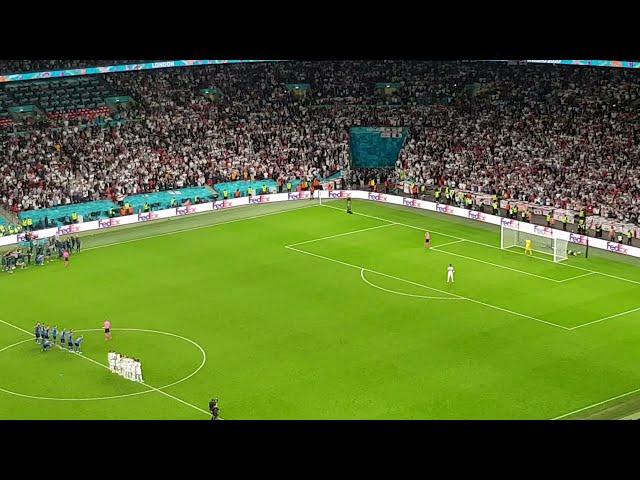 DONNARUMMA SAVES SAKA'S PENALTY TO WIN EURO 2020 FOR ITALY OVER ENGLAND - LIVE AT WEMBLEY STADIUM!!