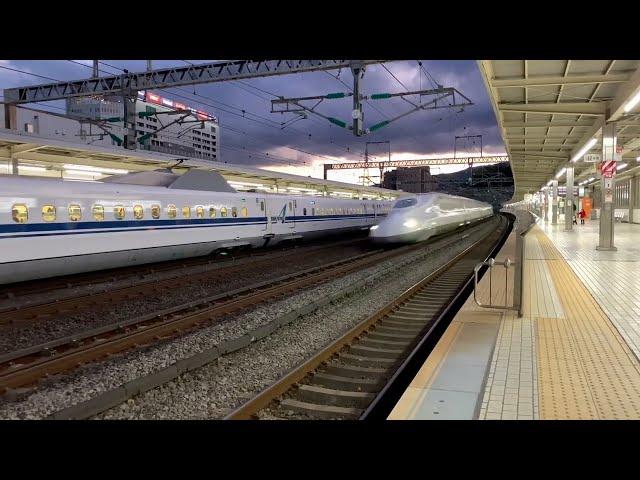 Shinkansen Nozomi のぞみ N700 at full speed