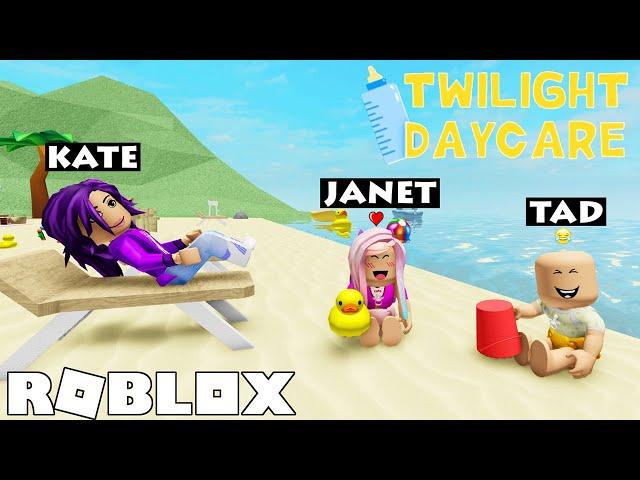 Babies go to the BEACH in Twilight Daycare! | Roblox Roleplay