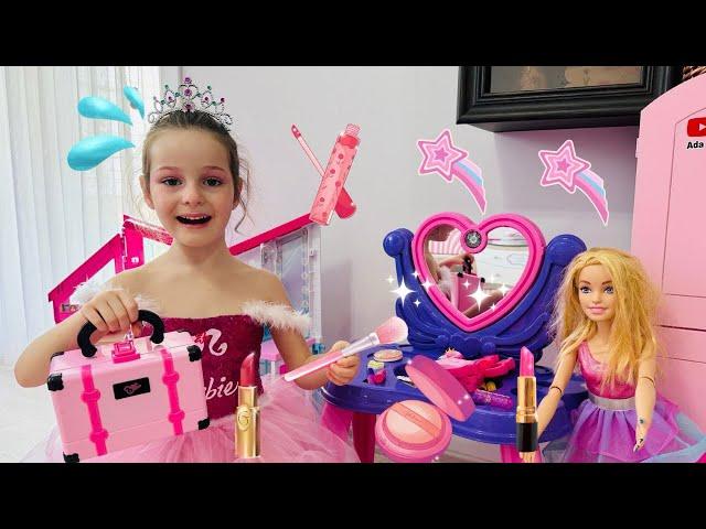 Barbie Oyunları!Ada İle Barbie Makyajı!Barbie Oyuncakları,Kız Oyunları,Evcilik Oyunları@Barbie