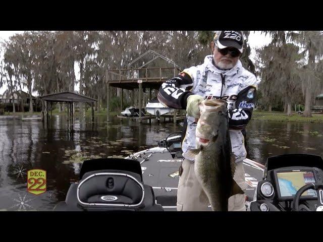 Rick Clunn's twin 9 pounders at the St. Johns River