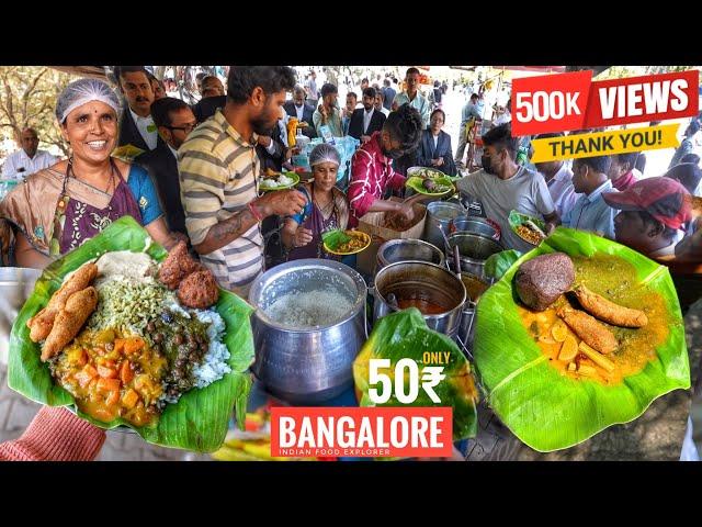 Bangalore Shobha Aunty Serve Lunch | 2500 People Eat Everyday | 15 Different Items | Street Food