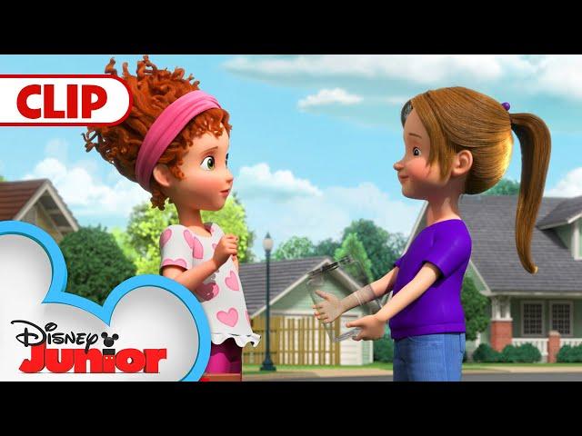 The Price of Being Nice | Fancy Nancy | @disneyjr