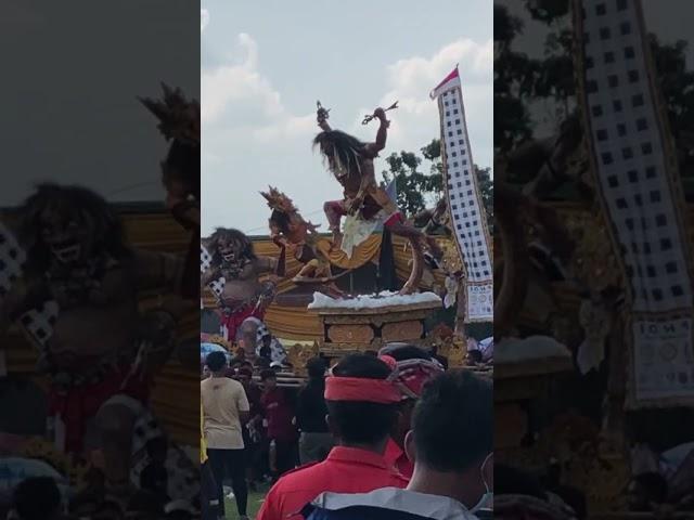 Ogoh ogoh ular naga