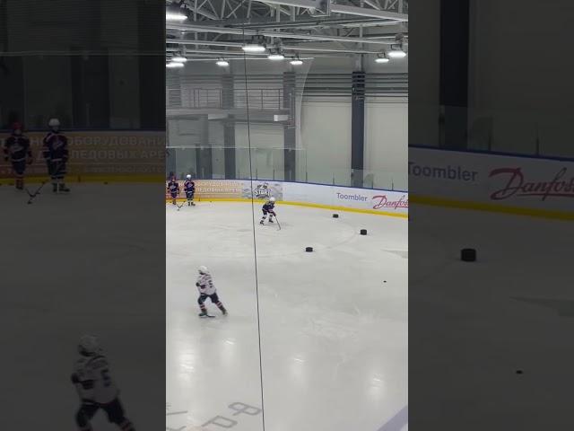 Exercise for hockey defenders. 8 years old.