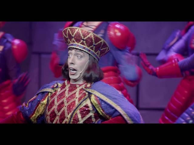 Roberto Peloni, Lord Farquaad  en la escena DULOC de SHREK EL MUSICAL The Stage Company