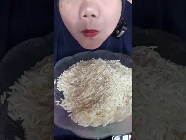 27.DYMA |ASMR RAW RICE EATING |Makan Beras Mentah| asmrrawriceeating Basmatirice @dymavlog