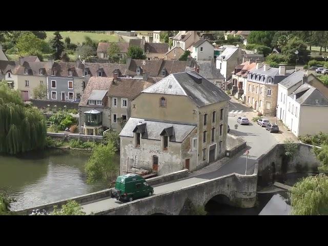 FRESNAY-SUR-SARTHE (SARTHE) - PETITE CITÉ DE CARACTÈRE