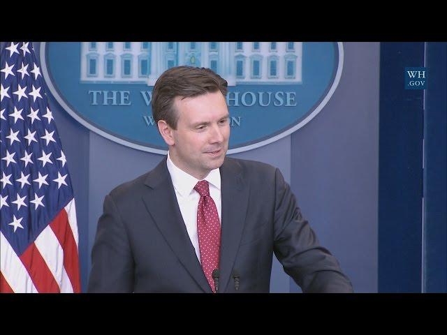 1/13/17: White House Press Briefing