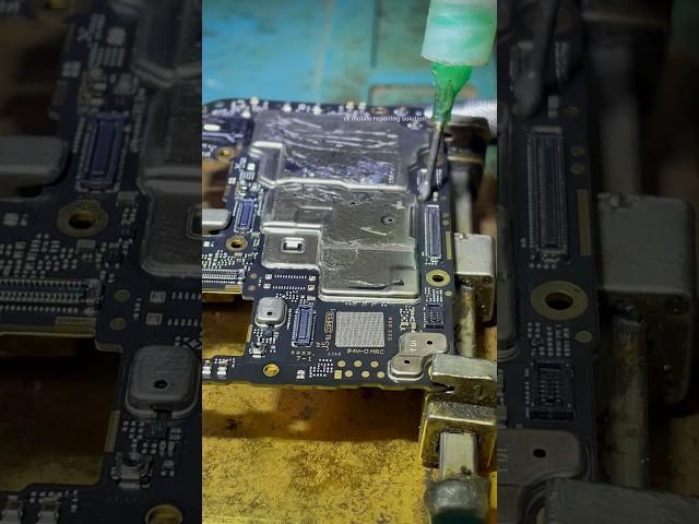 Shield Removing Tips / How To Remove MotherBoard Shield / mobile pcb shield remove