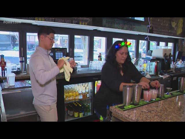 Preps in New Haven for New Year's Eve