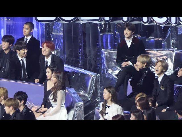 171202 방탄소년단 (BTS),엑소,트와이스 - 슈가x수란, 핫트렌드상 리액션 Reaction [전체] 직캠 Fancam (2017 멜론 뮤직 어워드) by Mera