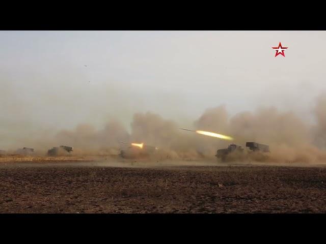 Tornado-G MLRS in 20 seconds destroys mock enemy near Volgograd