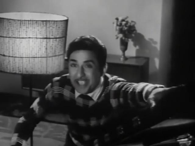 Sur Tech Chedita   Classic Song by Mahendra Kapoor   Ramesh Deo   Apradh Marathi Movie