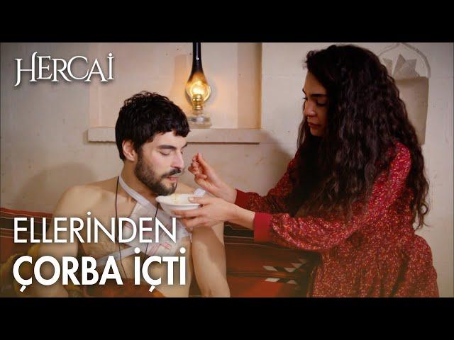 Miran, Reyyan'ın ellerinden çorba içiyor -  Hercai Efsane Sahneler