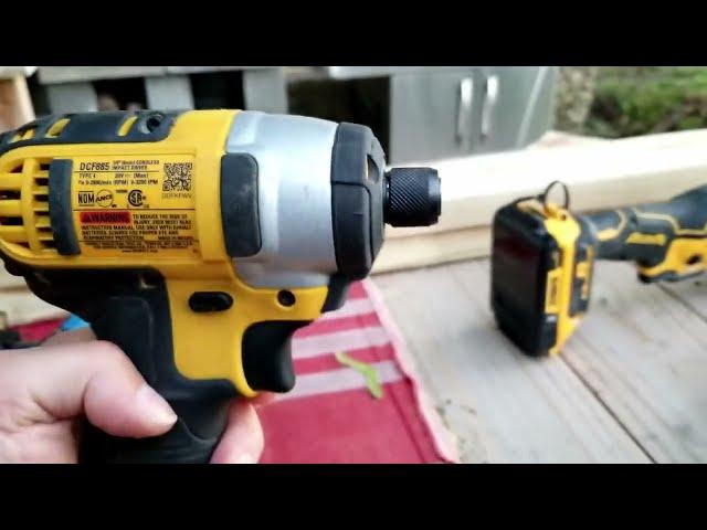 Falling, loose impact driver bit - DeWalt driver bit not locking