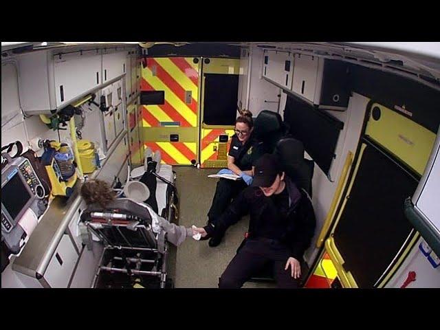  999 Rescue Squad Emergency Response Team || Ambulance Paramedics UK (S6-E3)