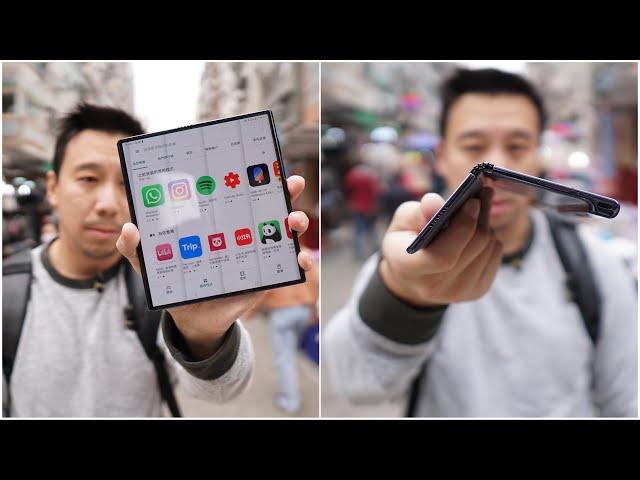 Huawei Mate X Retail Unit Hands-On: It Can Run Google!