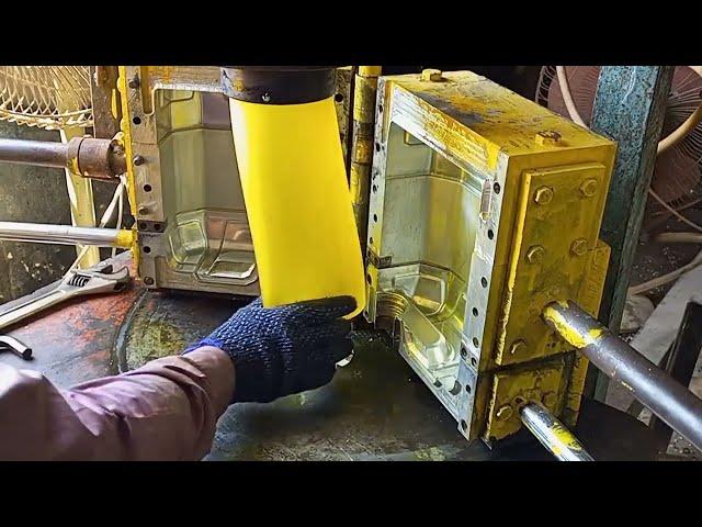 Plastic Bottle Making With Blow Molding Machine