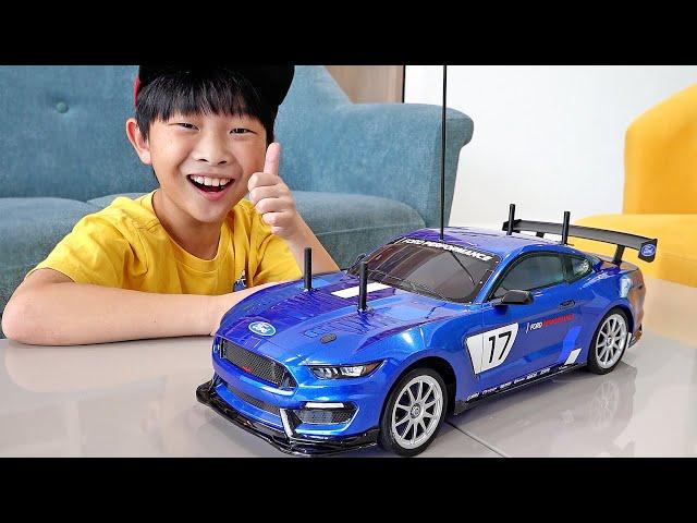 Yejun Car Toy Assembly R/C Cars with Game Play