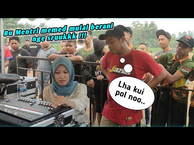 Bu Mentri memed mulai di ajari nge sruuk brewog audio 