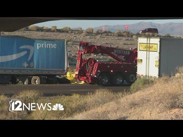 Crash on I-10 kills 2 Amazon drivers