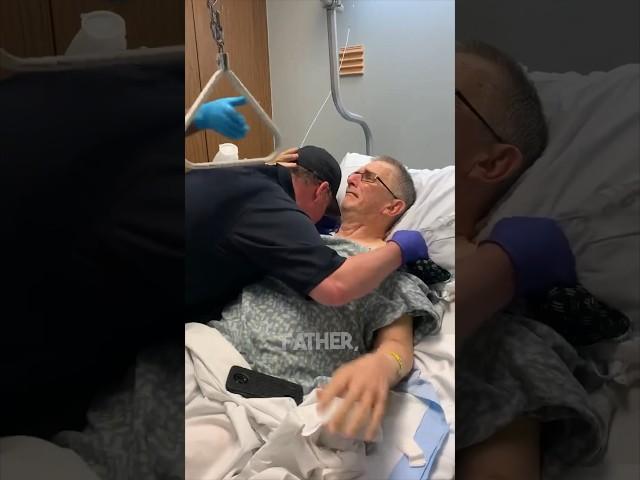 This hospital patient had a surprise visitor ️