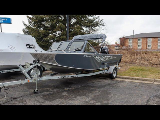 Hewes Craft 180 Sportsman 2023 Walk Around