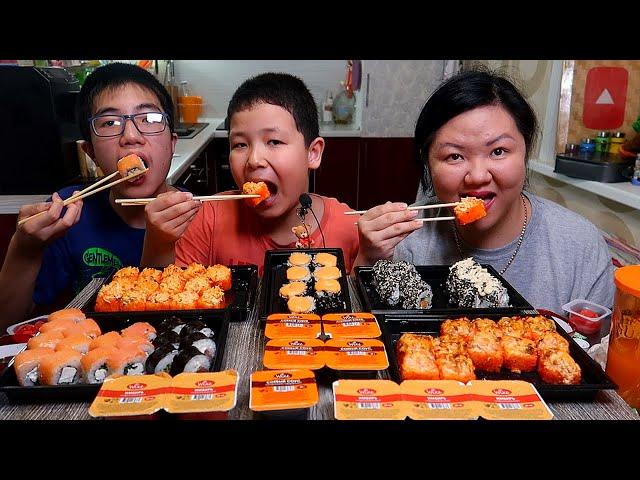 Мукбанг Роллы-суши. Два огромных сета! Чуть не лопнули /  Mukbang Rolls-sushi. Two huge sets!