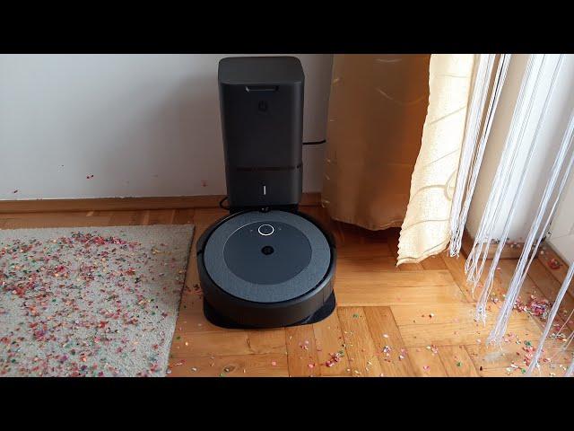 Roomba i3+ vs. BIG confetti mess  (special request of @mlxckkisaslipperyboi )