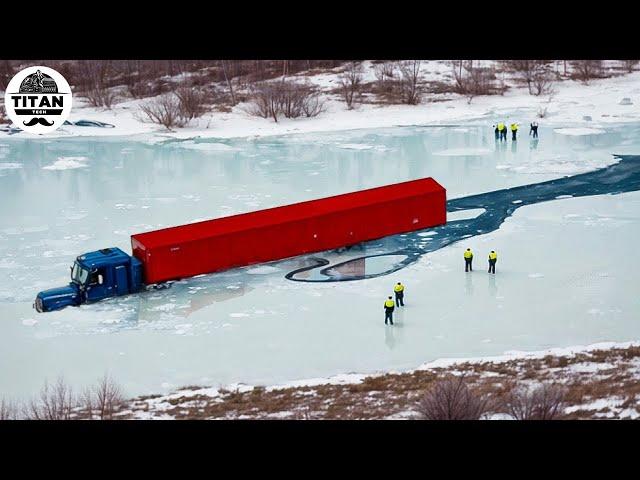 Dangerous Idiots Fastest Truck & Heavy Equipment Fails | Extreme Oversized Truck Transport #20